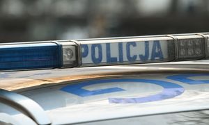 Ciała matki i córki znalezione w mieszkaniu. Śledczy badają hipotezy