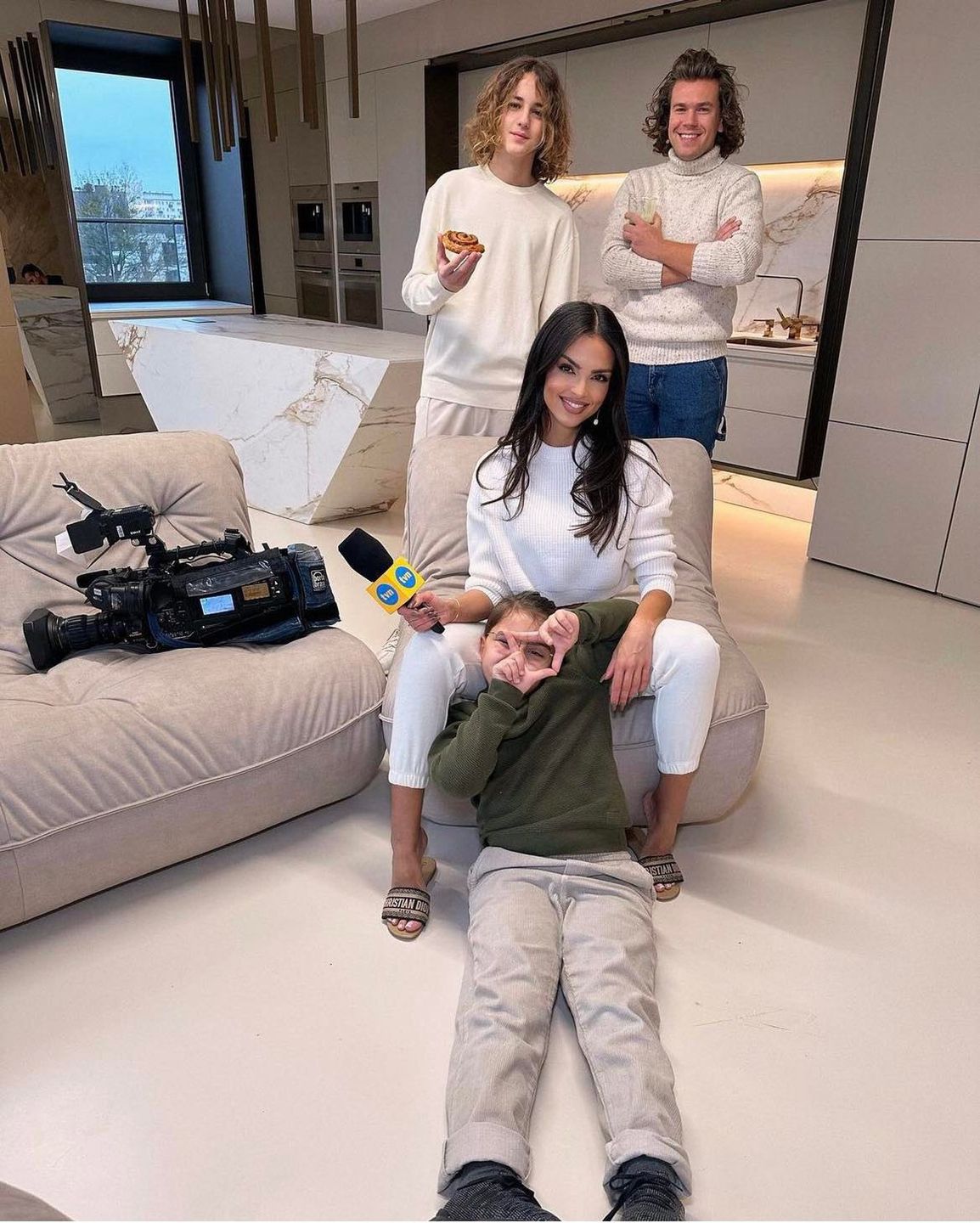 Klaudia El Dursi pokazała w telewizji swój 150-metrowy apartament
