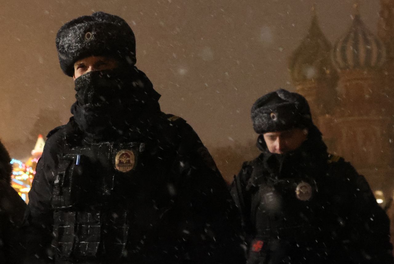Police interruption at Moscow's My Little Pony fan event over alleged non-traditional relationship propaganda
