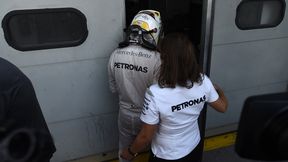 Mercedes zwolni Lewisa Hamiltona?
