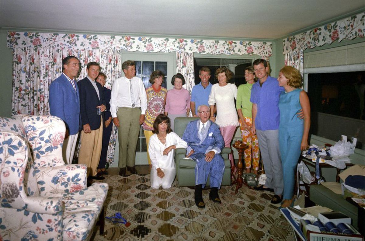 Rodzina Kennedych. Niezwykła historia amerykańskiej dynastii WP Film