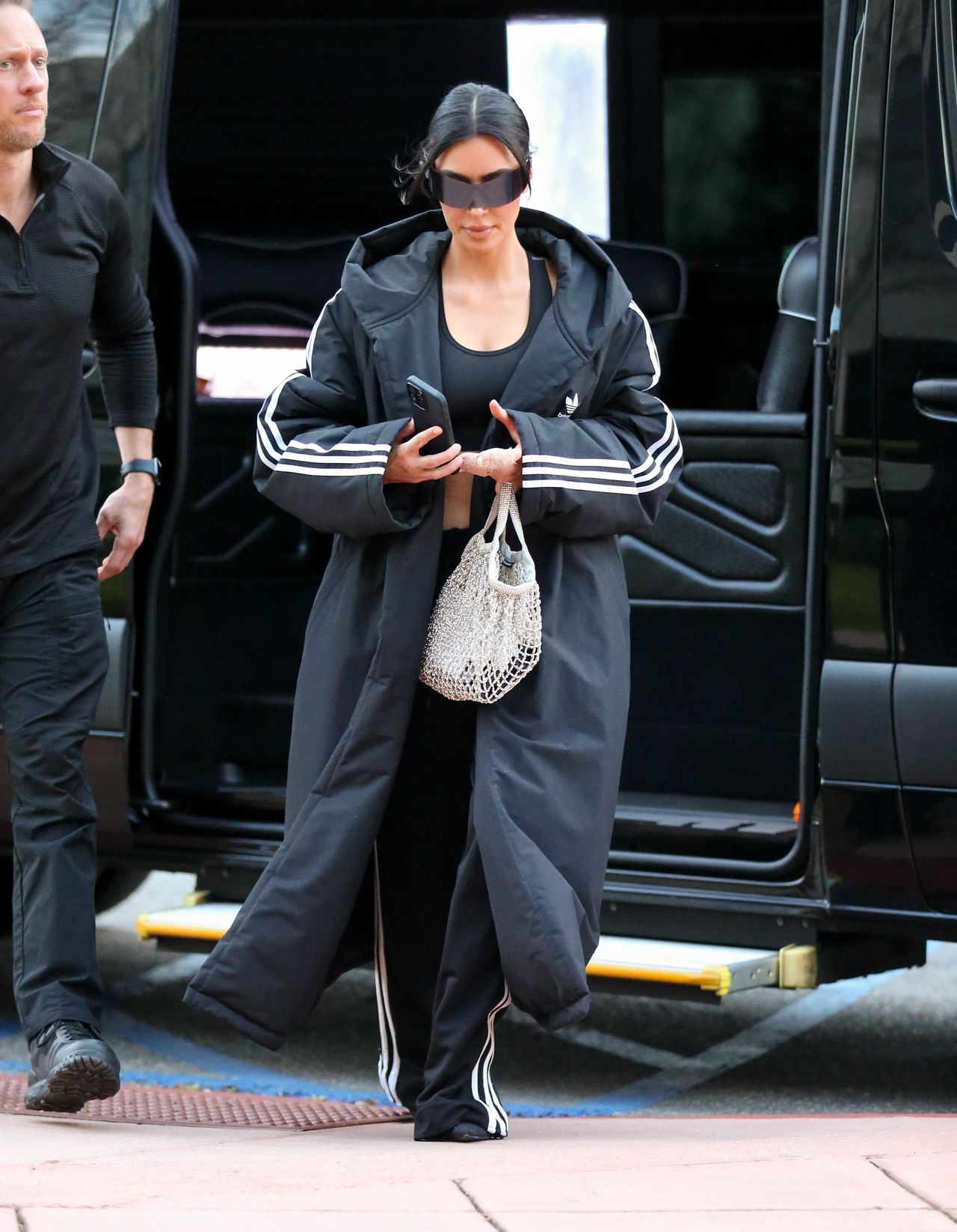 LOS ANGELES, CA - FEBRUARY 16: Kim Kardashian is seen on February 16, 2024 in Los Angeles, California.  (Photo by Bellocqimages/Bauer-Griffin/GC Images)