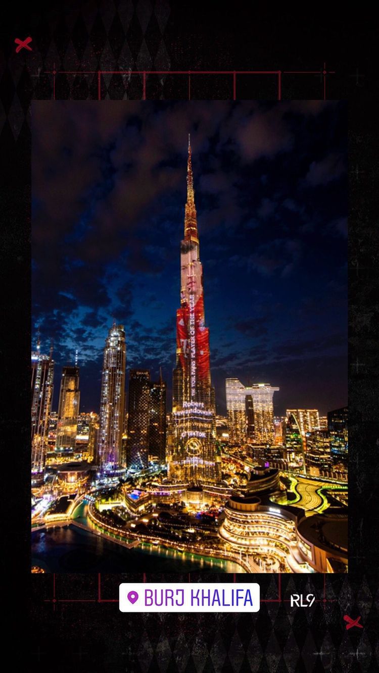 Robert Lewandowski - Burj Khalifa