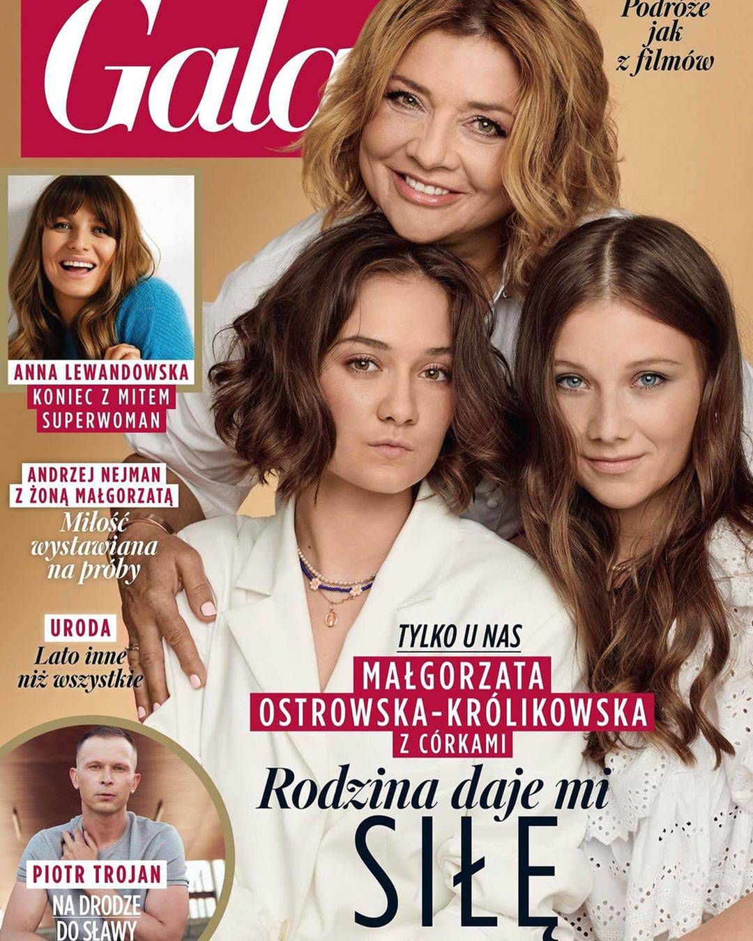 Małgorzata Ostrowska-Królikowska z córkami w Gali