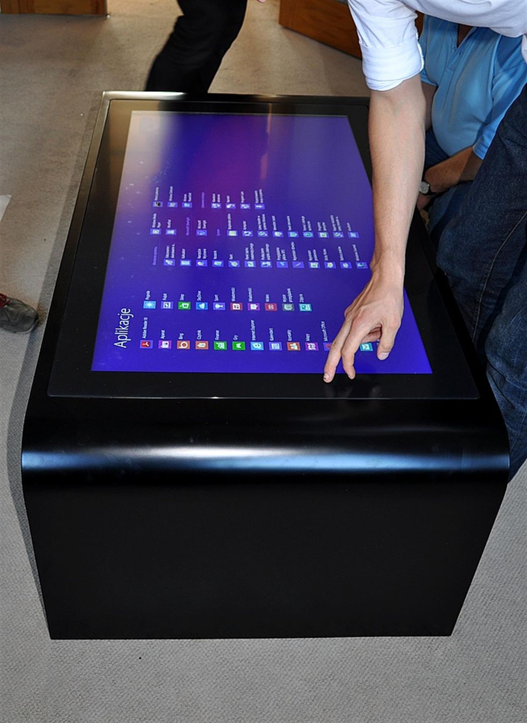 Polski stolik multimedialny TABLO