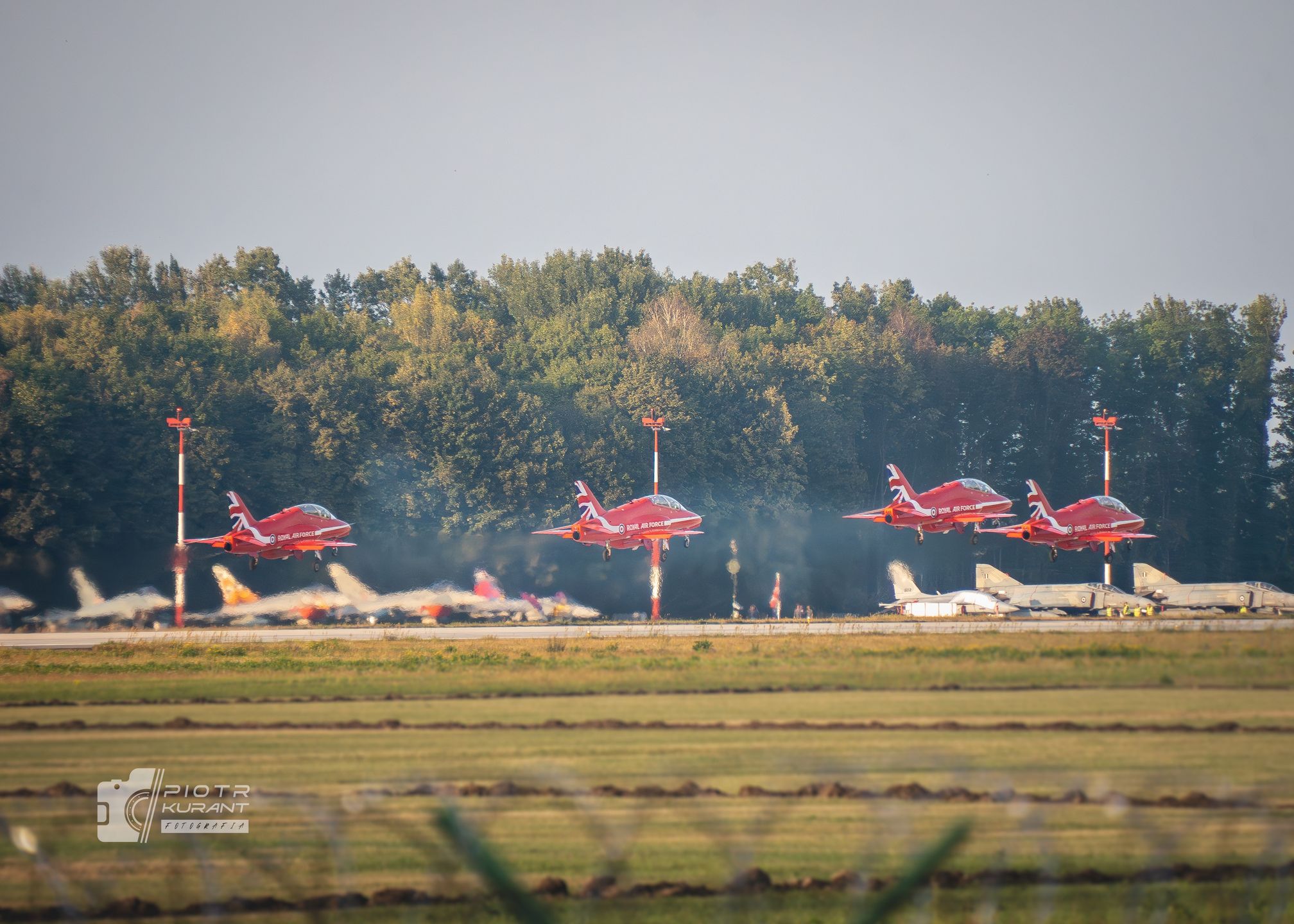 Odlot Red Arrows z Radomia po odwołanym Air Show 2025 okiem spottera