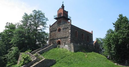 Czy Ślęża była świętą górą? Archeologia nie daje pewności