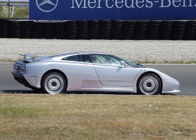 Bugatti EB 110 GT