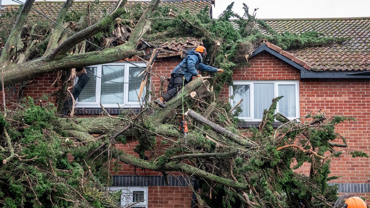 Silny wiatr w Wielkiej Brytanii.