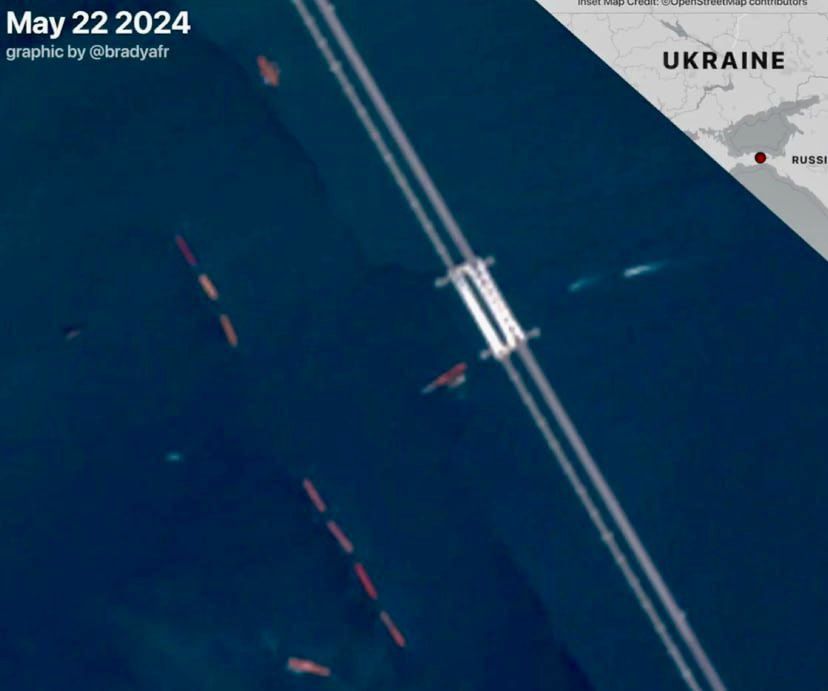 Rosjanie próbują chronić most Krymski. Ich wysiłki widać z kosmosu