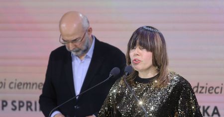 Pisarka nie przyjęła nagrody Grand Press. Tajemnicze tłumaczenie