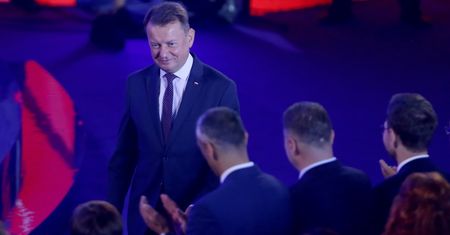 Polacy mówią "nie" decyzji PiS. Fatalne oceny