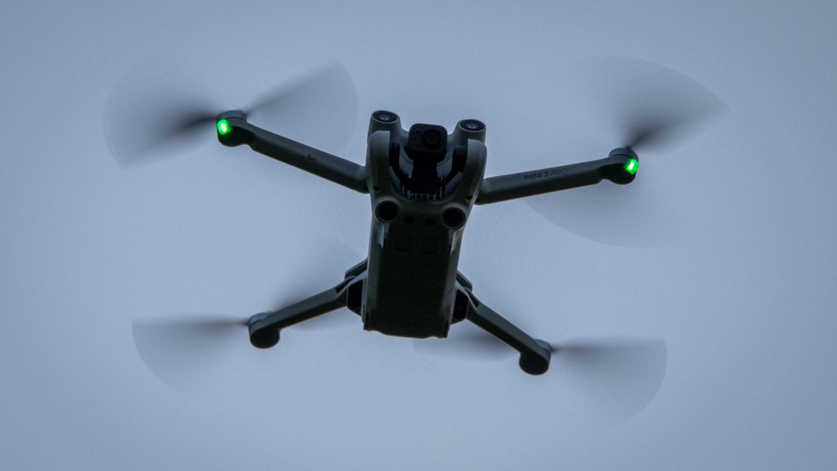 Chcieli zbudować "mur dronów" na granicy z Rosją. UE odmówiła wsparcia