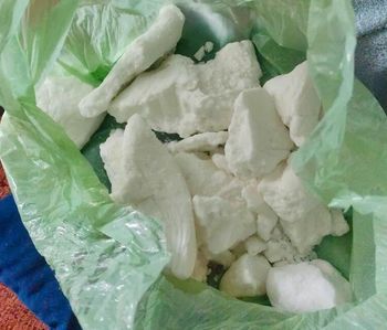Domowe laboratorium amfetaminy rozbite w Nysie. Policja zabezpieczyła ponad 14 kg narkotyku i półprodukt na kolejne 15 kg