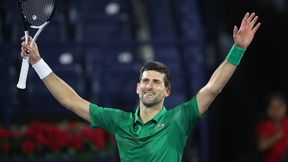 Novak Djoković rozpędza się w Dubaju. Euforia na trybunach