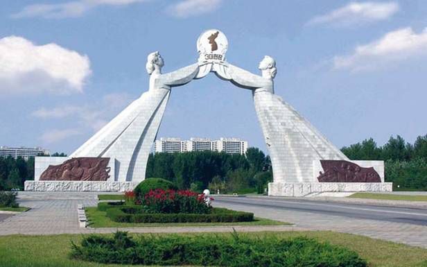 Największe pomniki świata. Korea Północna, Afryka i Mongolia zawstydzają Statuę Wolności 19