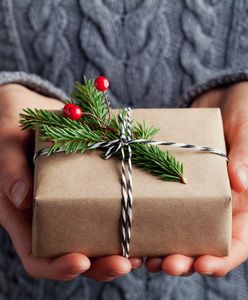 Jak pięknie i tanio zapakować świąteczne prezenty? Najciekawsze inspiracje