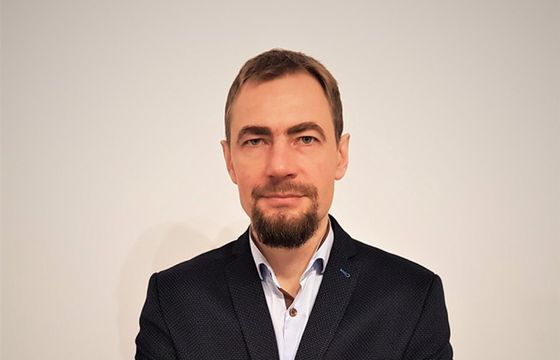 Grecos postawił na V5group. Adam Górczewski rzecznikiem prasowym