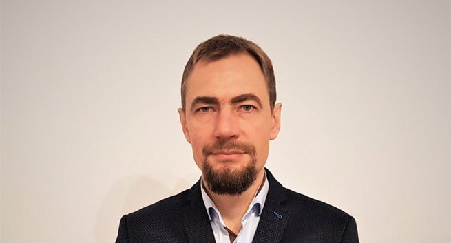 Grecos postawił na V5group. Adam Górczewski rzecznikiem prasowym