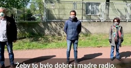 Milczący protest dziennikarzy. "Murem za Trójką"