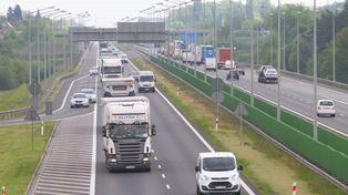 Jakie pojazdy nie mogą wjechać na autostradę? Takie są przepisy