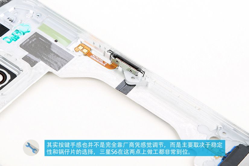 Galaxy S6 rozebrany na części pierwsze. Jak trudna będzie wymiana baterii? 8