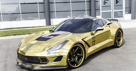 Złota Corvette Stingray od Forgatio