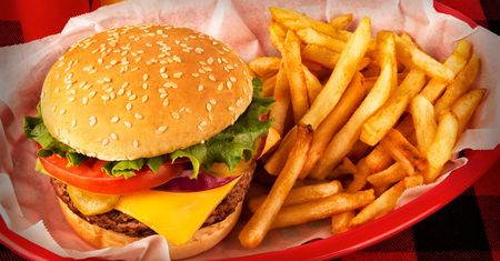Gigant z branży fast food wchodzi do Polski. Szuka chętnych do biznesu