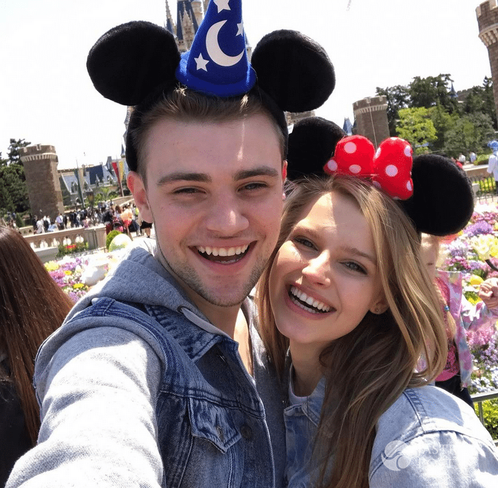 Karolina Pisarek i Damian Kordas w Disneylandzie