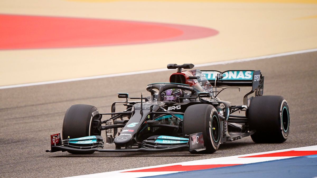 Materiały prasowe / Pirelli Media / Na zdjęciu: Lewis Hamilton