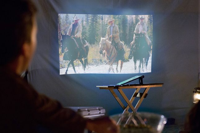 Połóż, postaw, trzymaj w dłoni, powieś, czyli Lenovo Yoga Tablet 2 Pro w praktyce 3