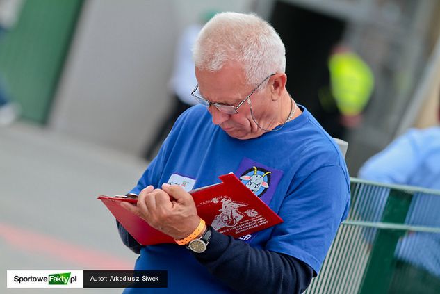 - Zarząd podjął się misji w stylu kamikadze, ale może się okazać, że w naszym przypadku zakończy się utrzymaniem - ocenił Wardzała