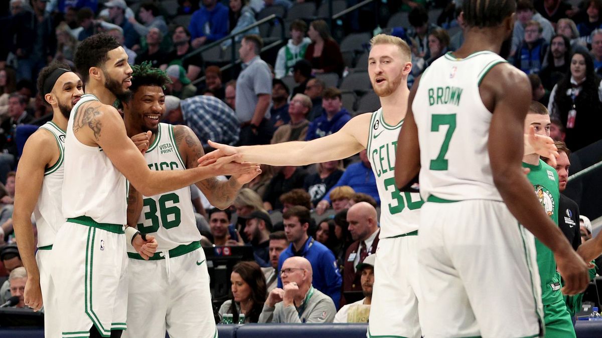 Zdjęcie okładkowe artykułu: Getty Images / Na zdjęciu: koszykarze Boston Celtics