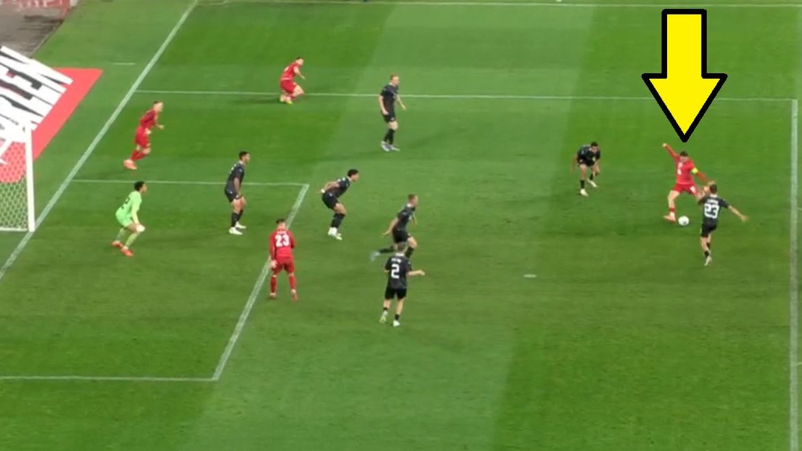 Twitter / Screen / TVP Sport / Na zdjęciu: Piotr Zieliński strzelił pierwszego gola w meczu z Nową Zelandią