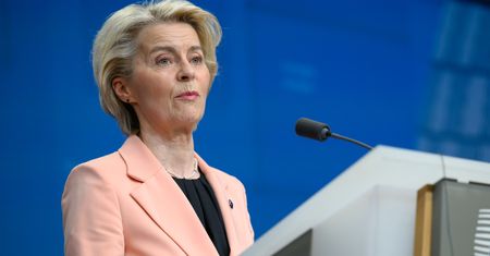Podatku od aut spalinowych w Polsce nie będzie? "Rozmowy z KE nie są łatwe"