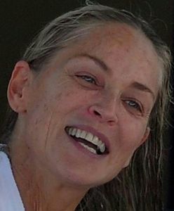 Sharon Stone: Frywolna 55-latka paraduje bez stanika