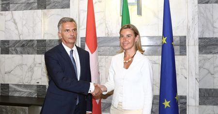 Wybór Komisji Europejskiej. To ona jest największą rywalką Sikorskiego