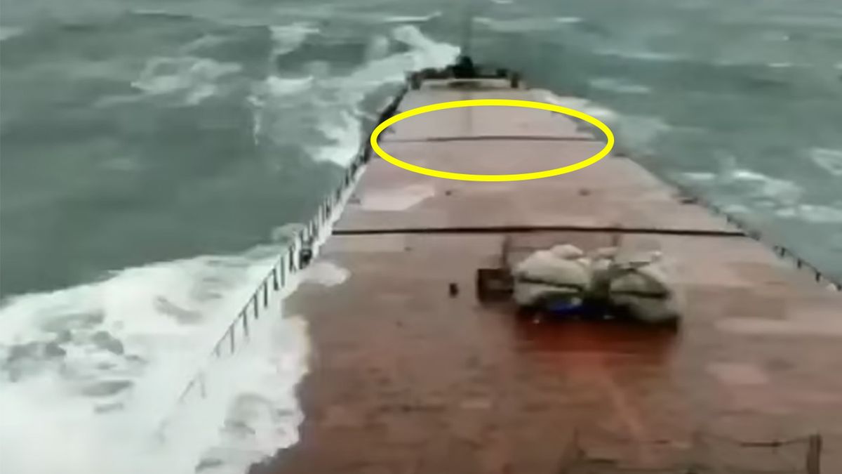 Na Morzu Czarnym doszło do katastrofy statku towarowego