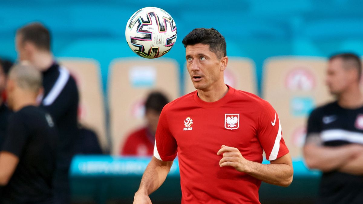 Zdjęcie okładkowe artykułu: PAP / Adam Warżawa / Na zdjęciu: Robert Lewandowski