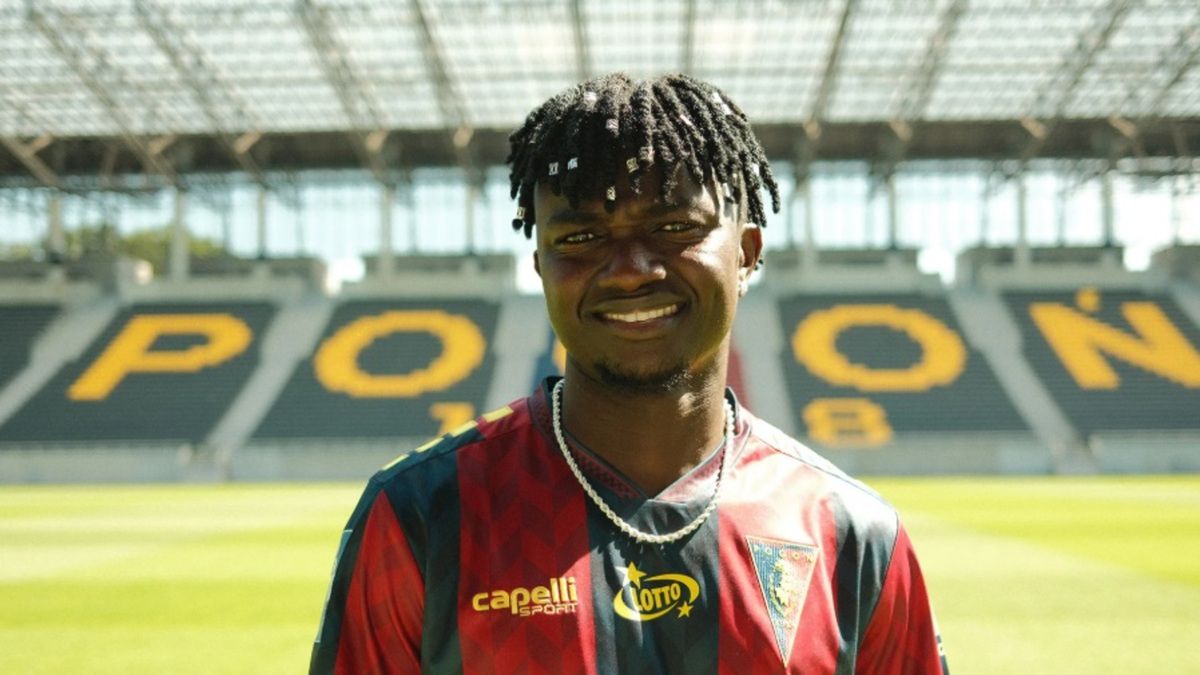 Materiały prasowe / Pogoń Szczecin / Musa Juwara w barwach Pogoni Szczecin w 2025 roku