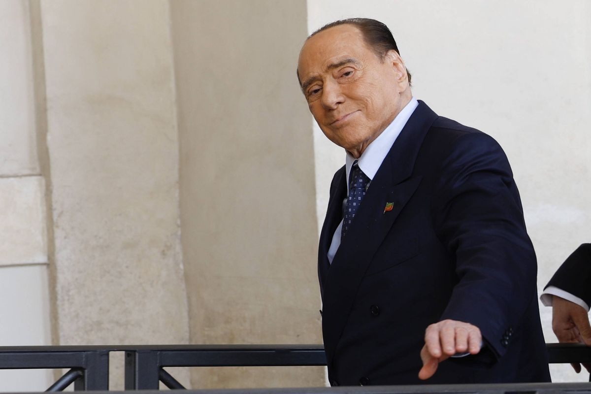 Silvio Berlusconi w szpitalu. "Problemy z płucami"
