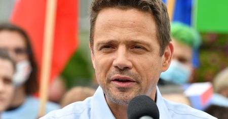 Wybory prezydenckie 2020. Rafał Trzaskowski rezygnuje z udziału w debacie TVP