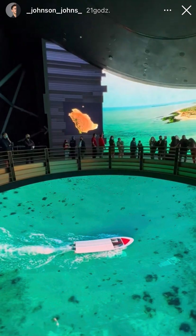 Jan Kietliński na wystawie EXPO 2020 w Dubaju