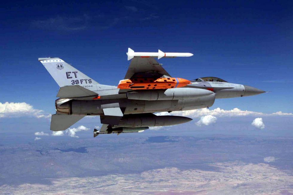 Rakiety JASSM dla polskich F-16, czyli czego boją się Rosjanie? 1