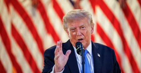 Trump chwali Nawrockiego. Padła zapowiedź bazy USA w Polsce