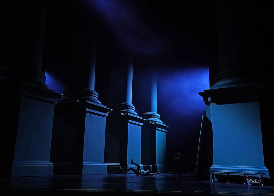 Michał Romanowski (Cesare Angelotti), scena z I aktu © Joanna Miklaszewska/ Teatr Wielki w Łodzi