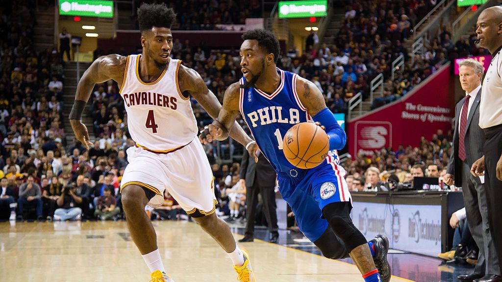 Getty Images / Jason Miller / Na zdjęciu:  Iman Shumpert (z lewej) i Tony Wroten (z prawej)