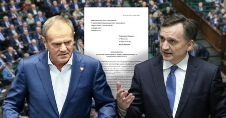 Ziobro pokazuje zawiadomienie na Tuska. "Będziesz dokładnie wiedział"
