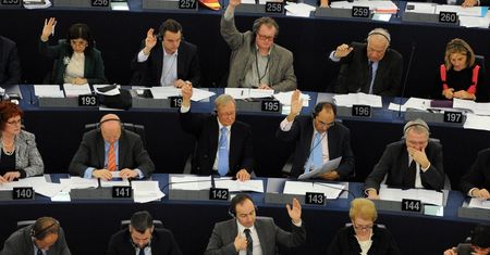 Banki w Unii Europejskiej. Za kłopoty zapłacą udziałowcy, wierzyciele i klienci