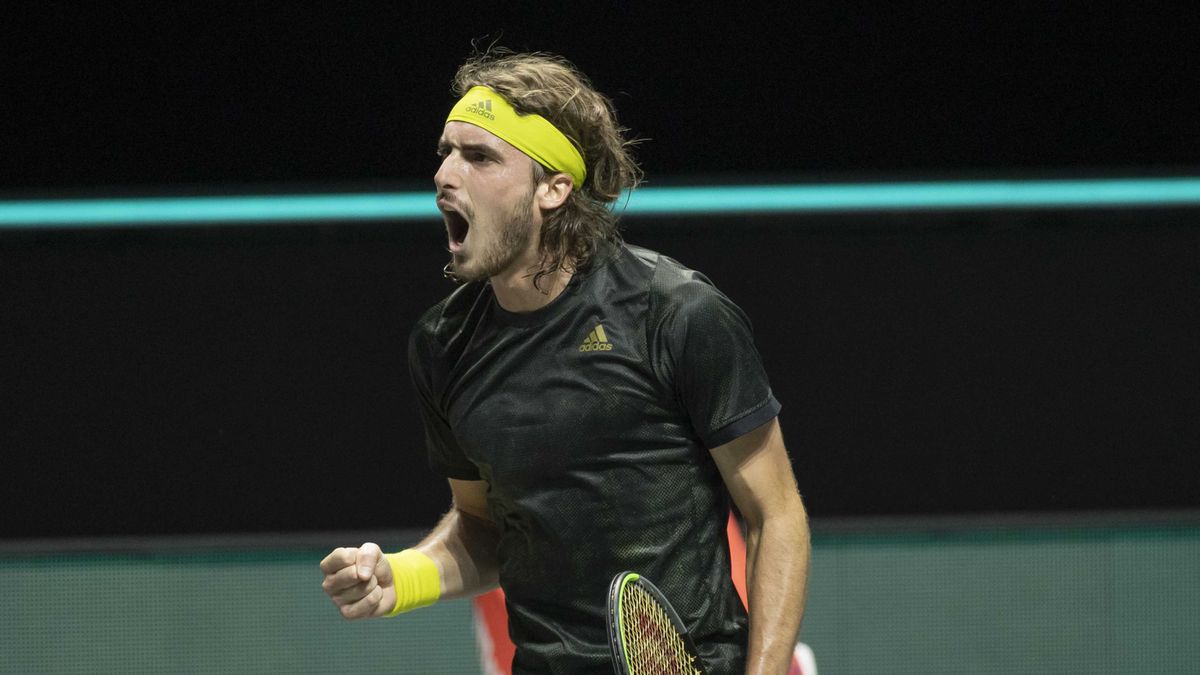 PAP/EPA / KOEN SUYK / Na zdjęciu: Stefanos Tsitsipas